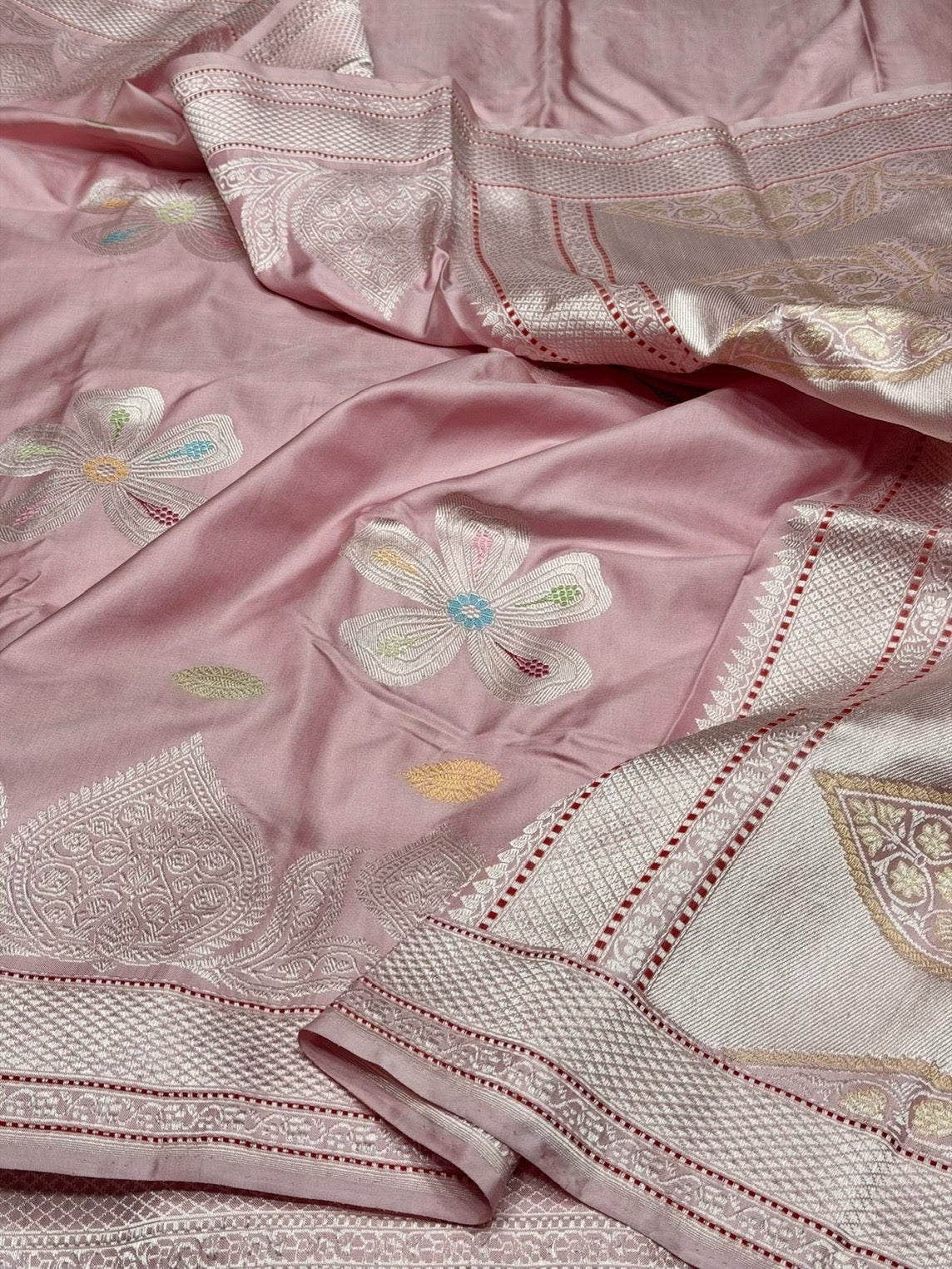 Blush Pink Handwoven Pure Banarasi Ektara Silk Saree in Kadwa Weave – 100% Pure Mulberry Silk