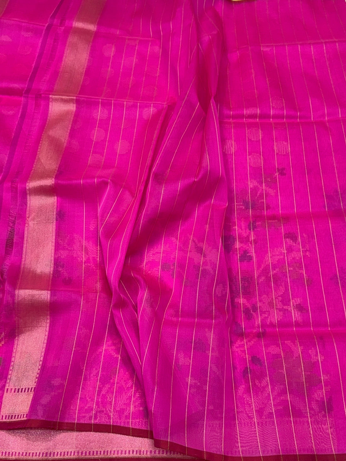 Rani Pink Handwoven Pure Banarasi Organza Silk Saree