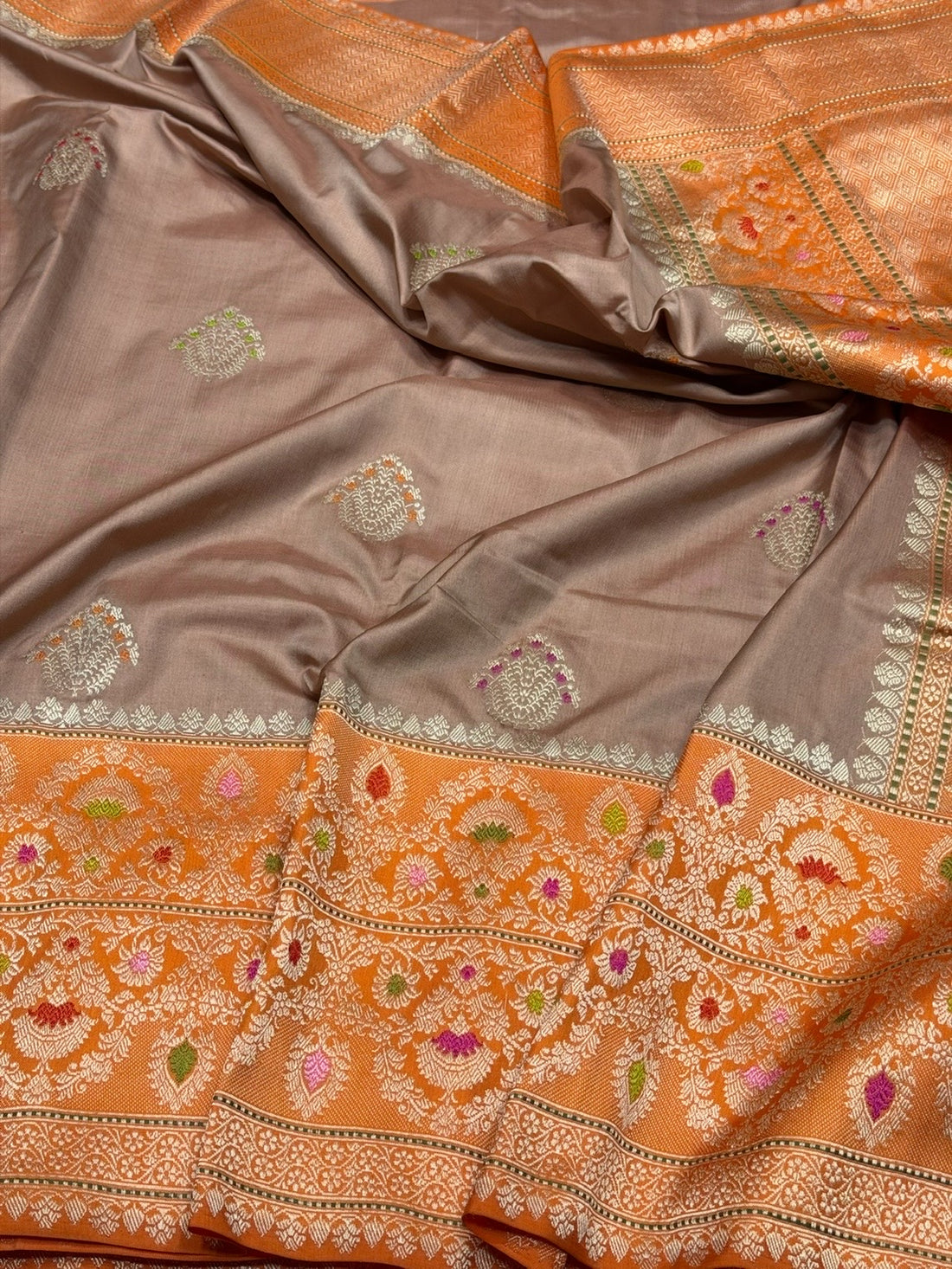 Smoky Grey &amp; Orange Handwoven Pure Banarasi Ektara Silk Saree – Kadwa Iktara Weave, Pure Mulberry Silk