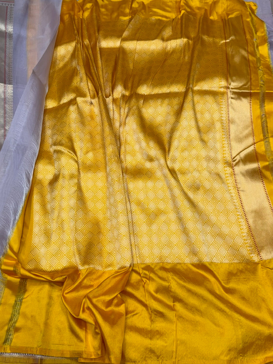 Light Lavender Handwoven Pure Organza Silk Saree – Kadwa Weave, Kora-Mulberry Silk, Skirt Border Saree