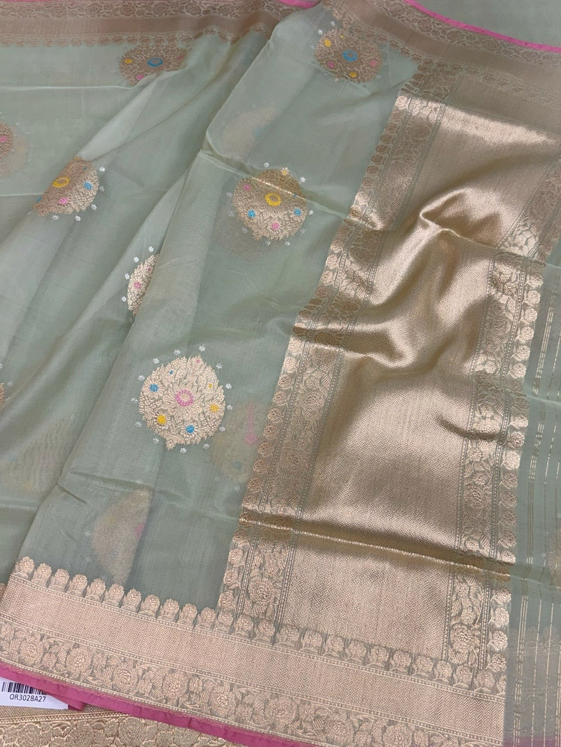 Pista Handwoven Pure Banarasi Organza Silk Saree