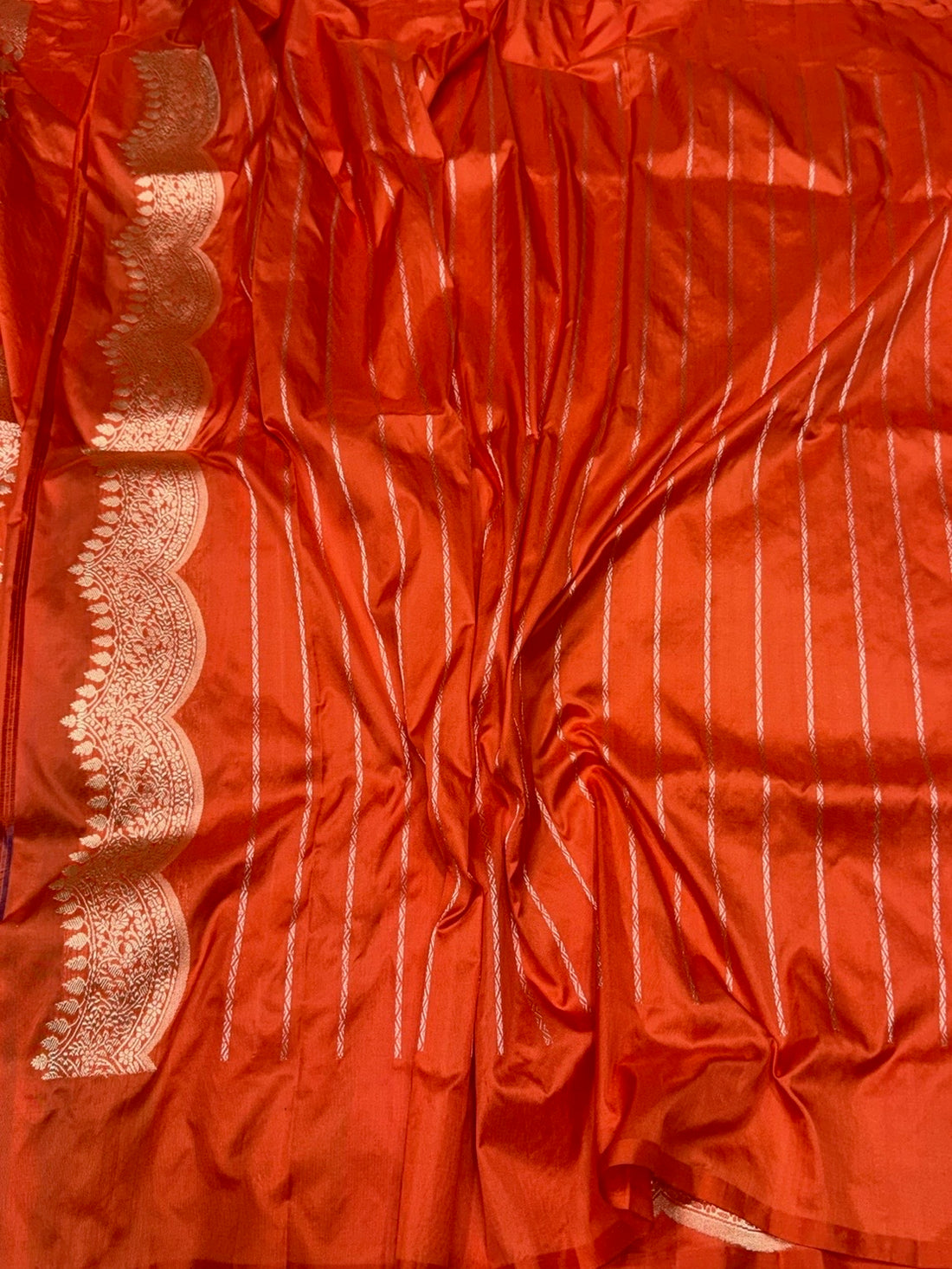 Orange Handwoven Banarasi Scallop Border Katan Silk Saree – Luxury Kadwa Handloom Wedding &amp; Festive Saree
