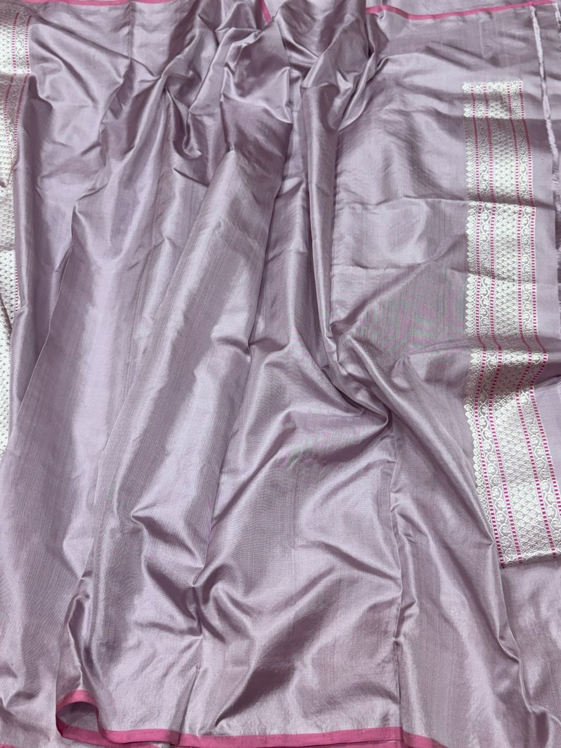 Mauve Handwoven Pure Banarasi Ektara Silk Saree