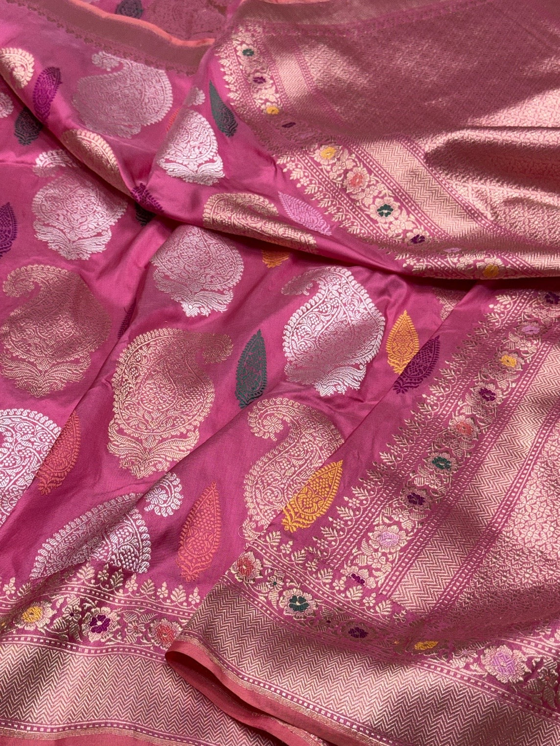 Gajiri Pink Handwoven Pure Banarasi Silk Saree