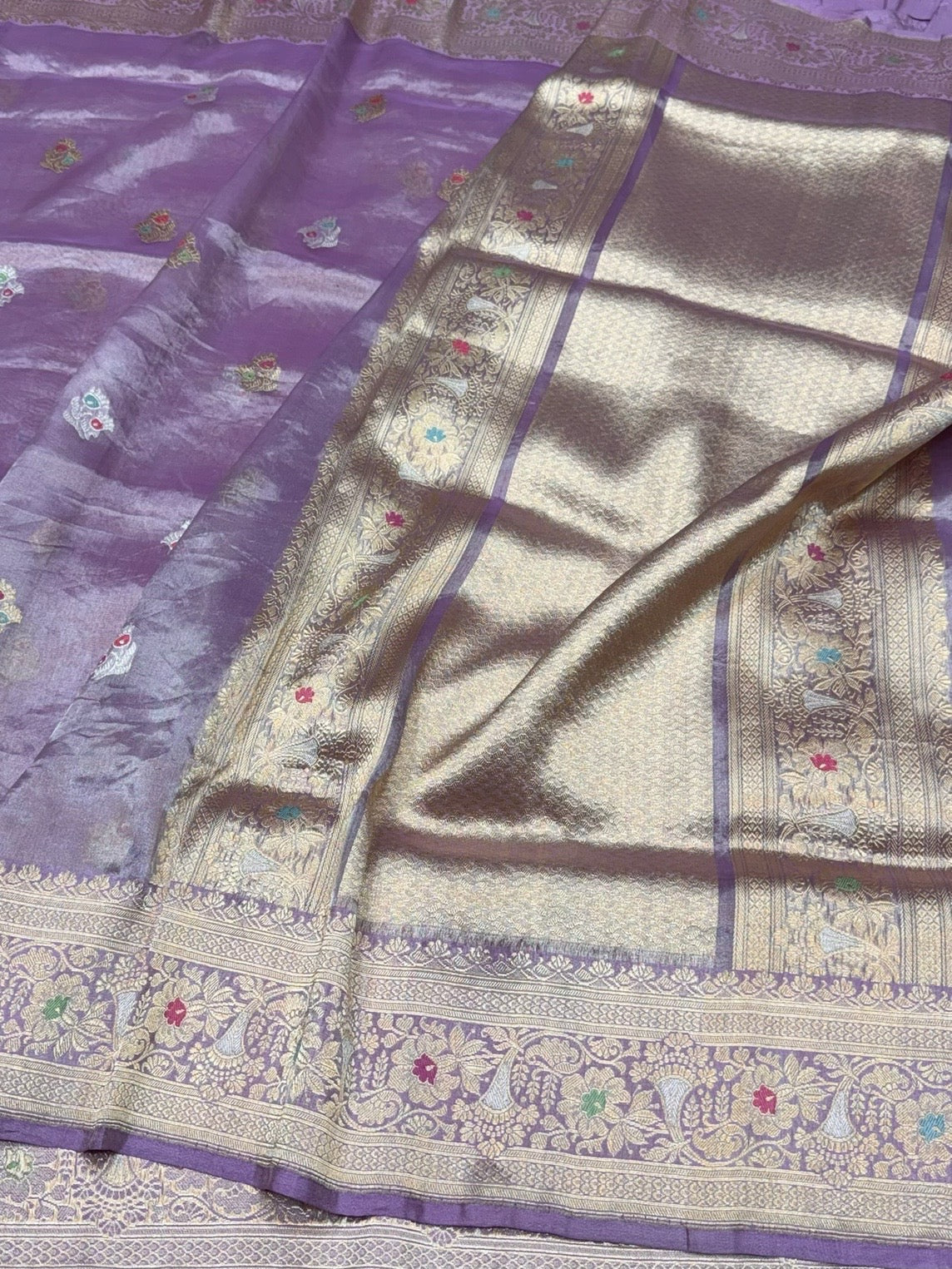 Lavender Handwoven Pure Banarasi Tissue Saree