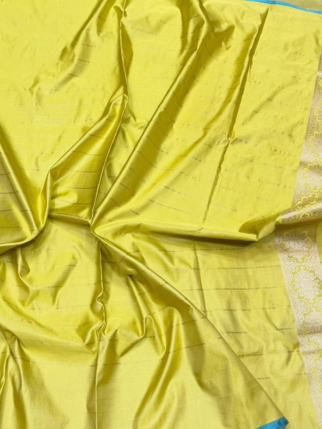 Light Green Handwoven Pure Banarasi Satin Silk Saree