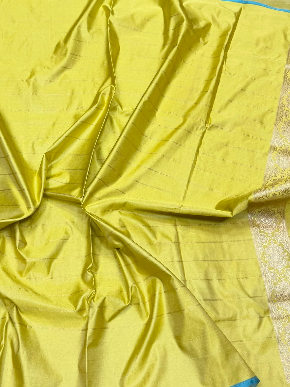 Light Green Handwoven Pure Banarasi Satin Silk Saree