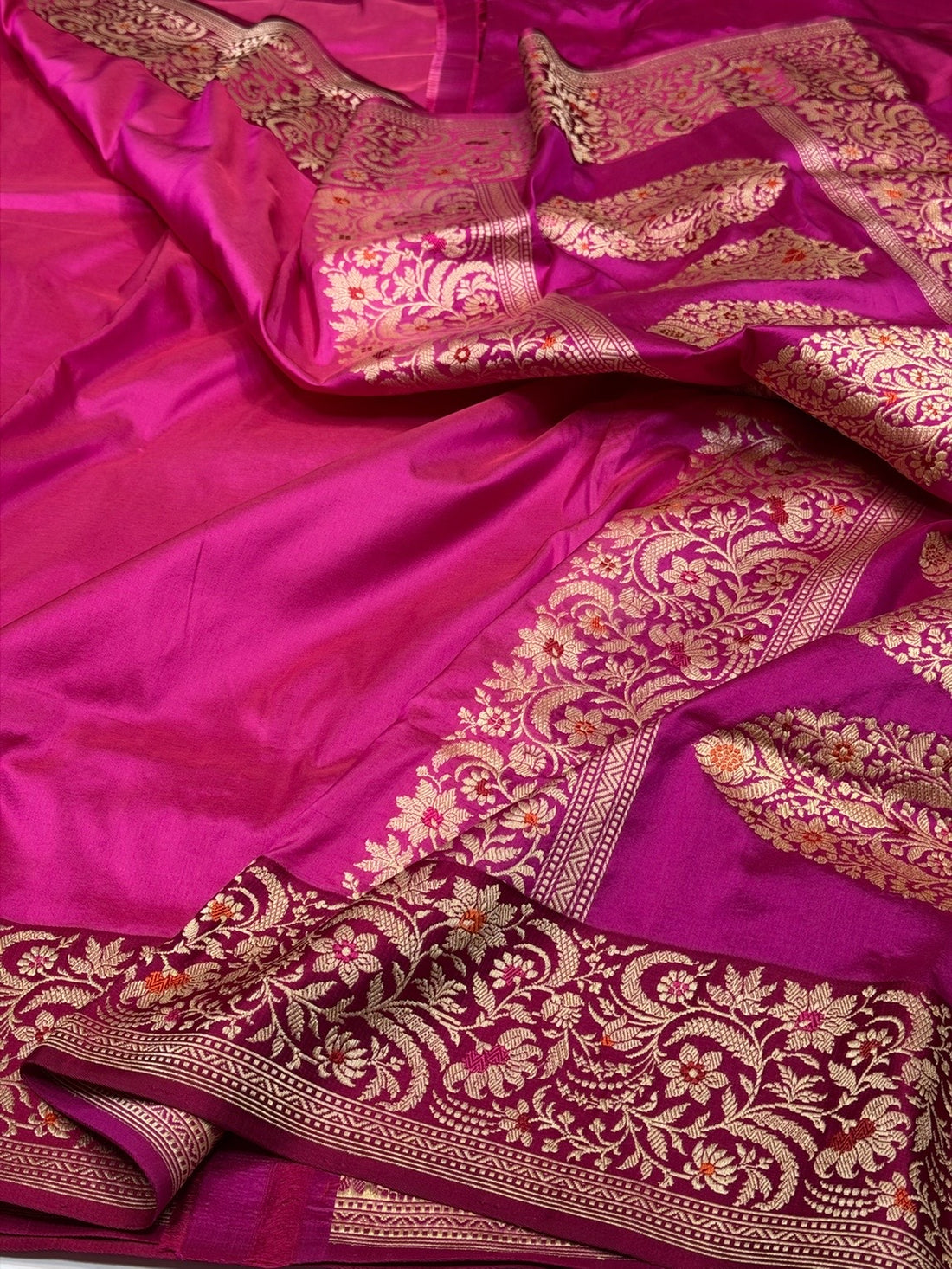 Rani Pink Handwoven Pure Banarasi Silk Saree