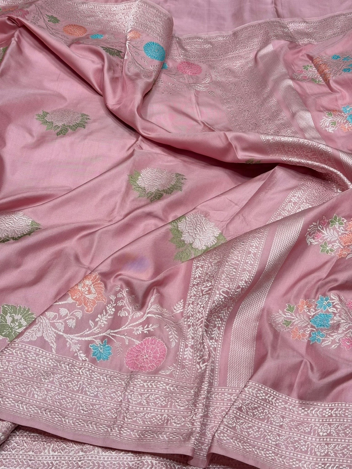 Powder Pink Handwoven Pure Banarasi Ektara Silk Saree – Kadwa Iktara Weave, Pure Mulberry Silk