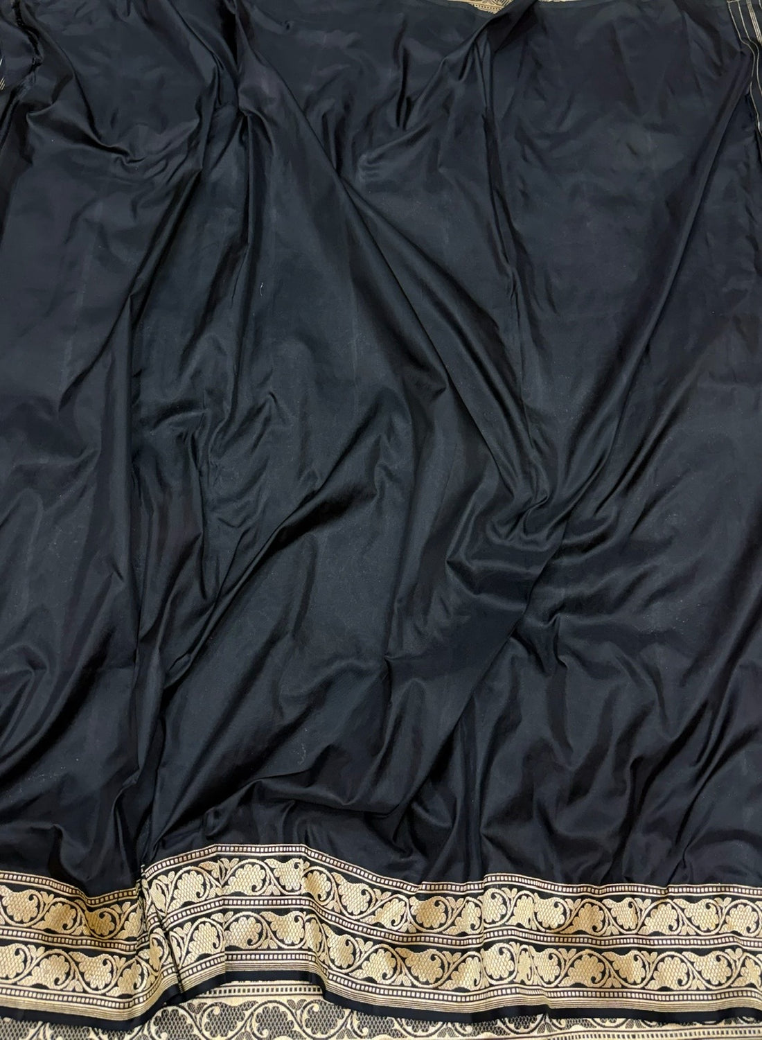 Black Handwoven Kimkhab Banarasi Pure Silk Brocade Sareee