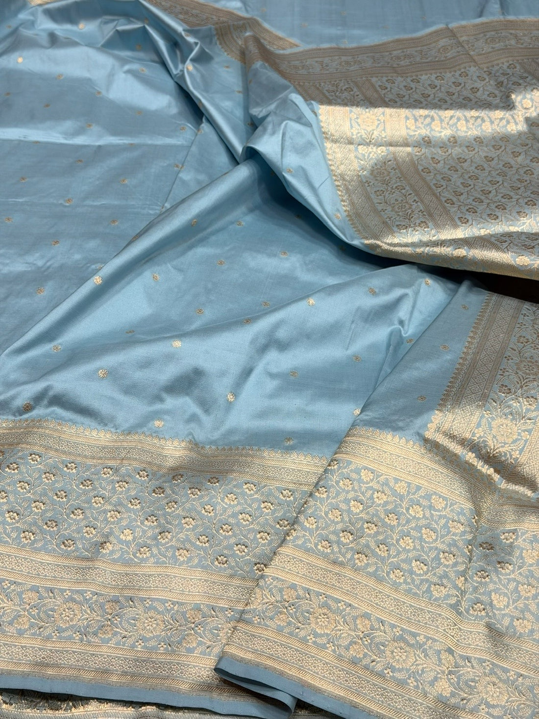 Powder Blue Handwoven Vintage Pure Banarasi Silk Saree – Kadwa Weave in 100% Katan Mulberry Silk