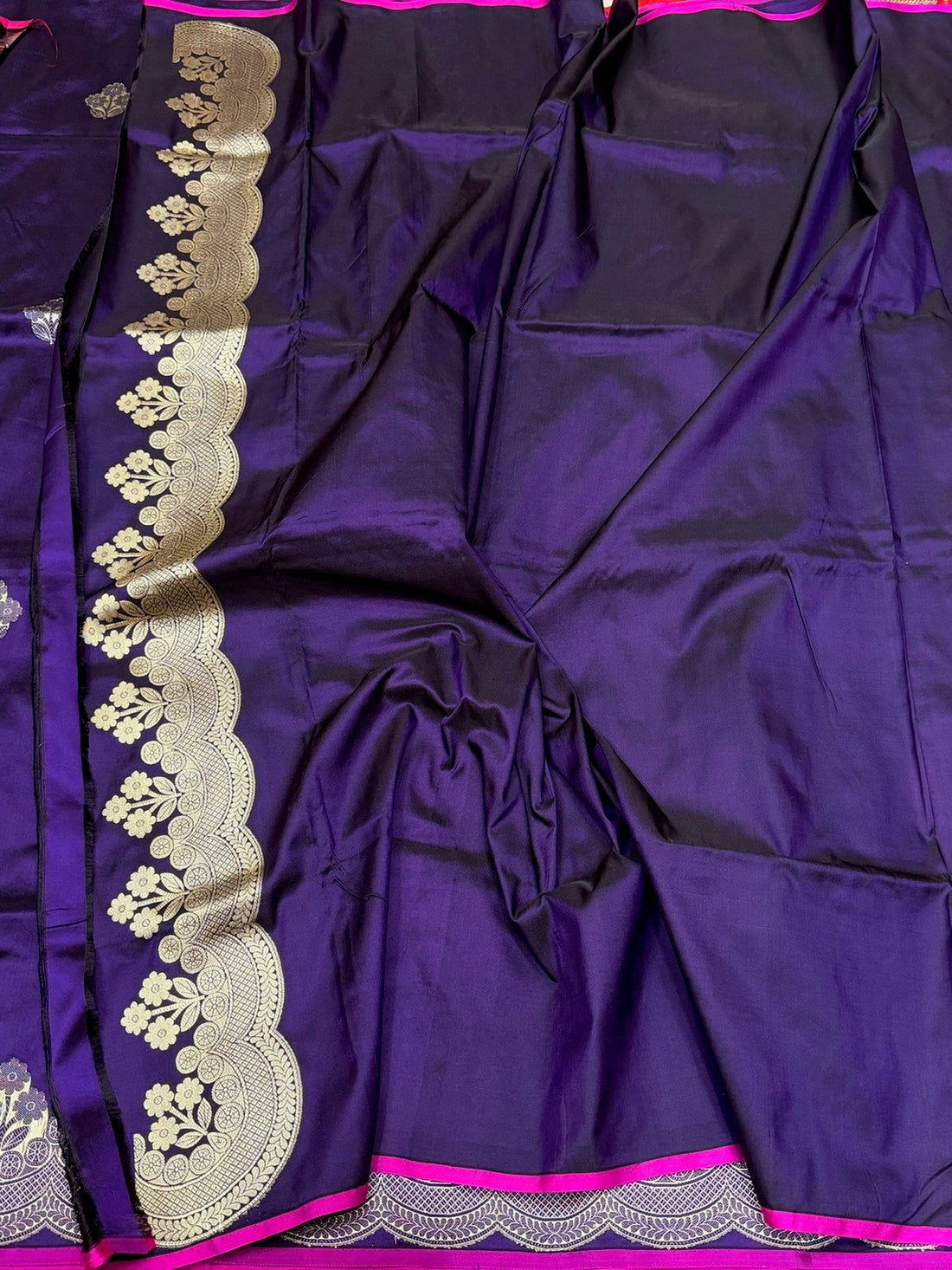 Purple Handwoven Pure Banarasi Katan Silk Saree – Authentic Kadwa Weave