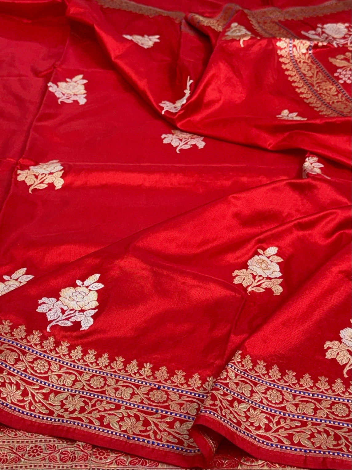 Red Handwoven Pure Banarasi Silk Saree