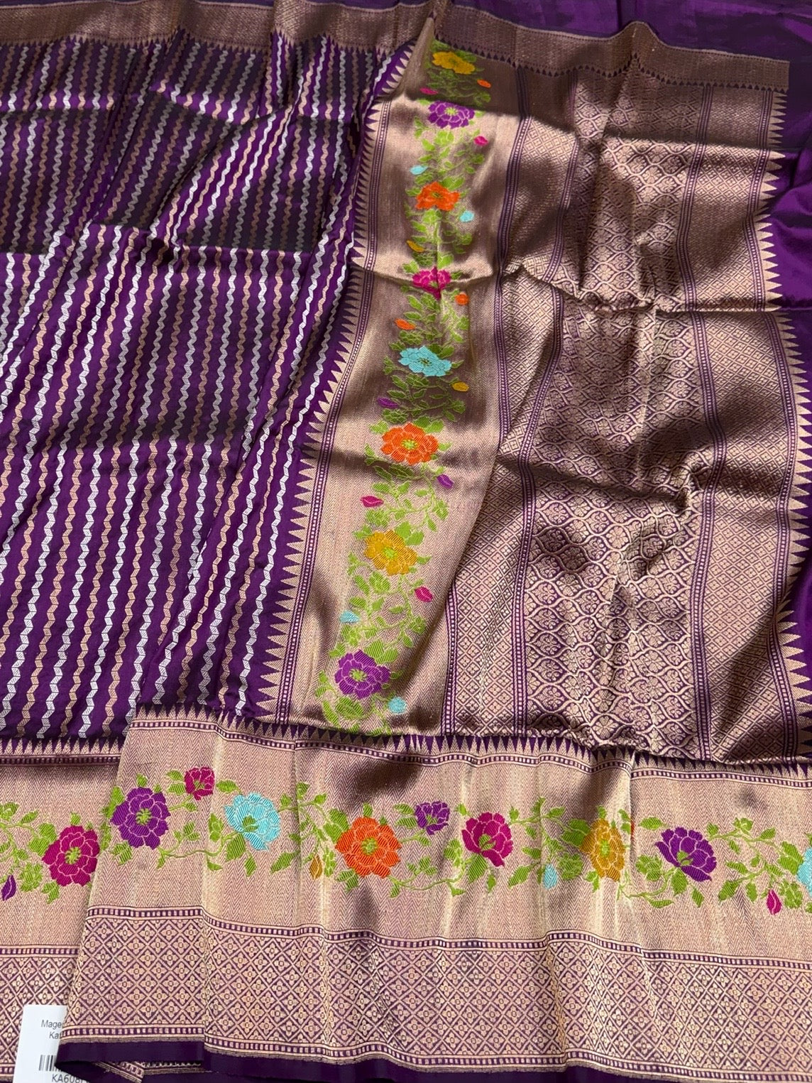 Magenta Handwoven Pure Banarasi Silk Saree