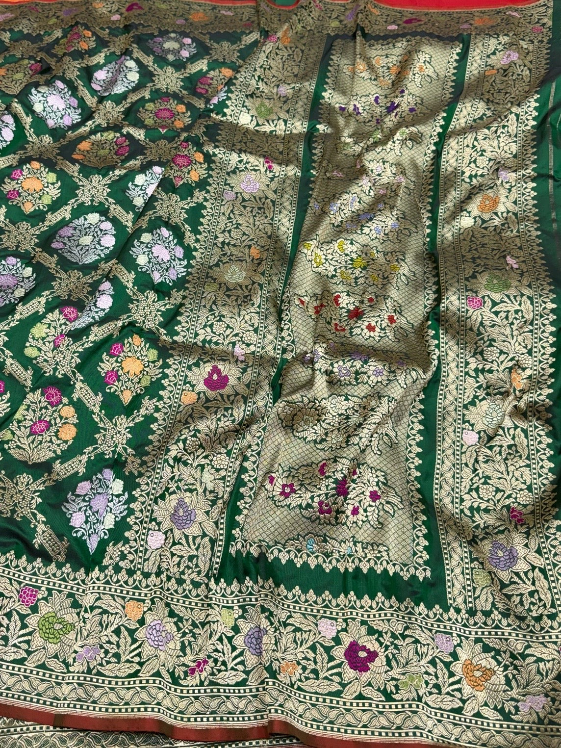 Bottle Green Handwoven Pure Banarasi Silk Saree