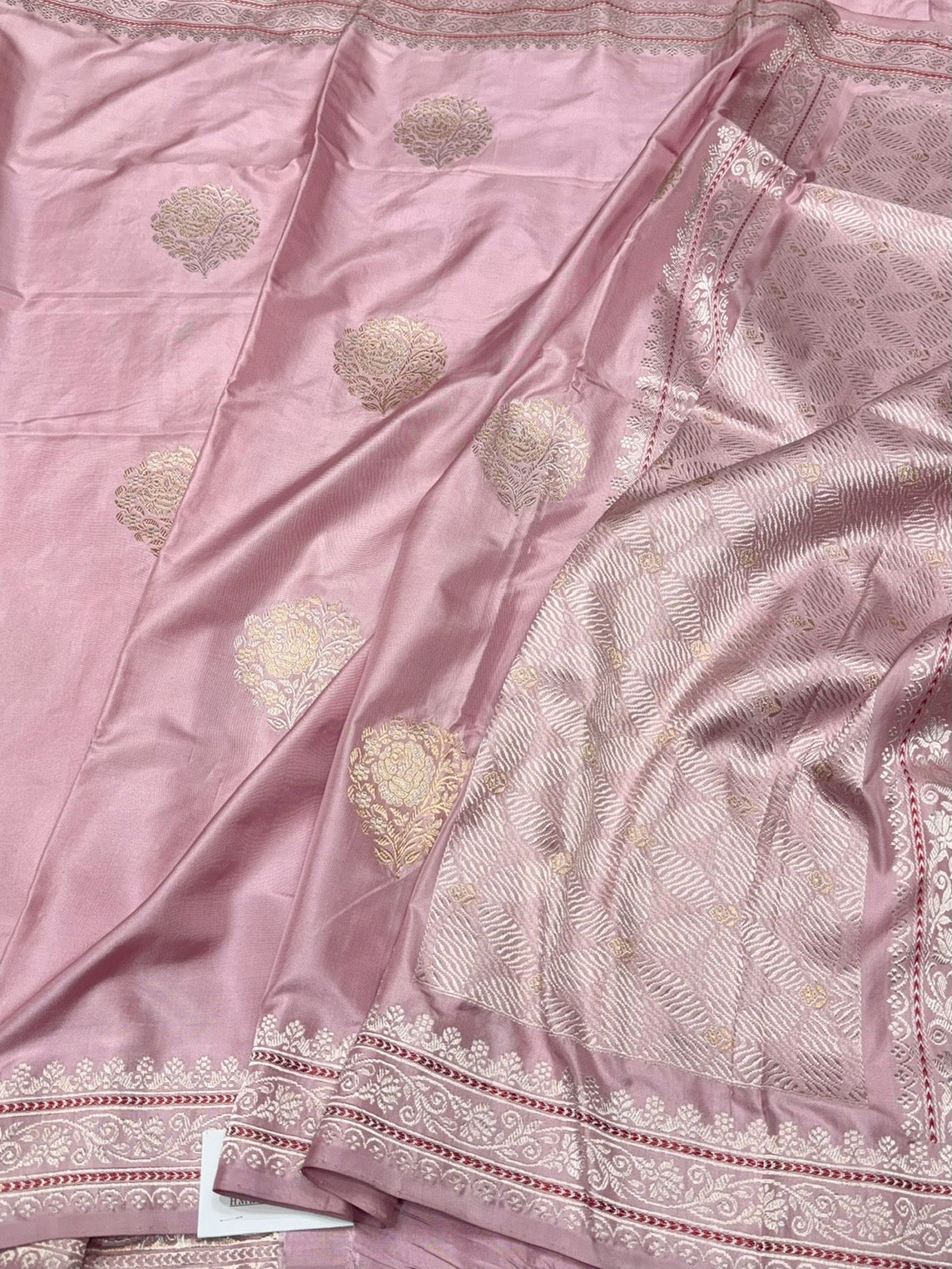 Powder Pink Handwoven Pure Banarasi Ektara Silk Saree