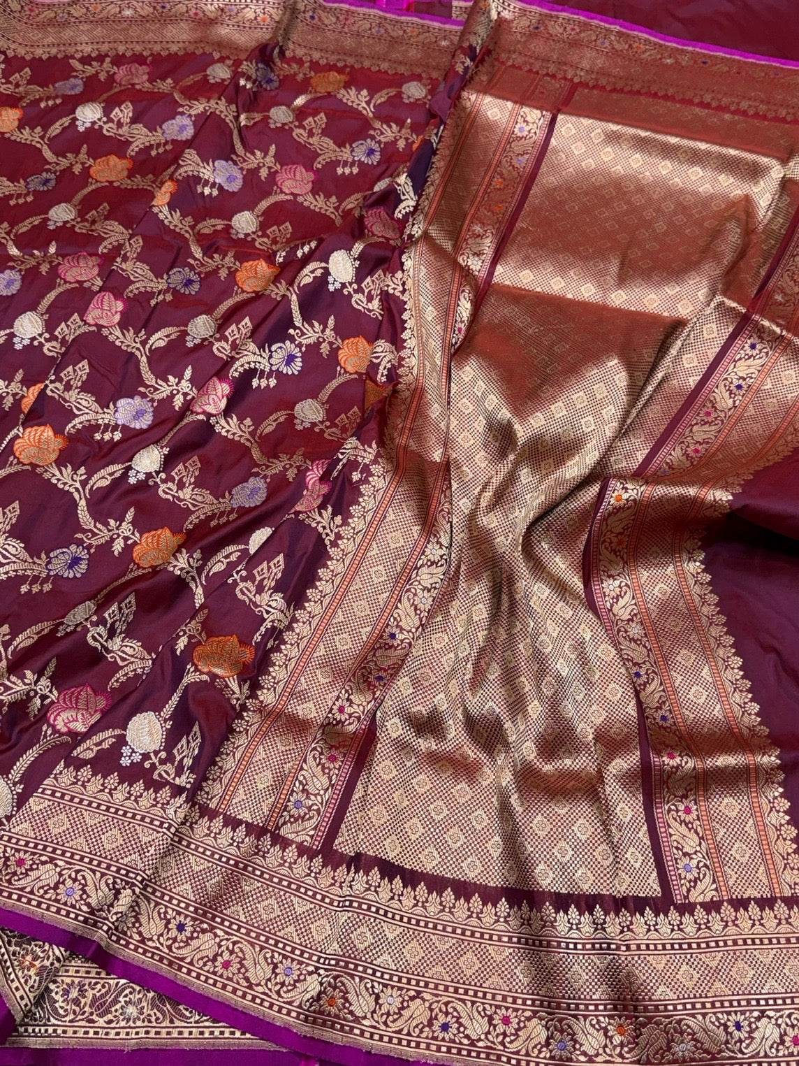 Maroon Handwoven Pure Banarasi Silk Saree in Kadwa Weave – 100% Katan Mulberry Silk