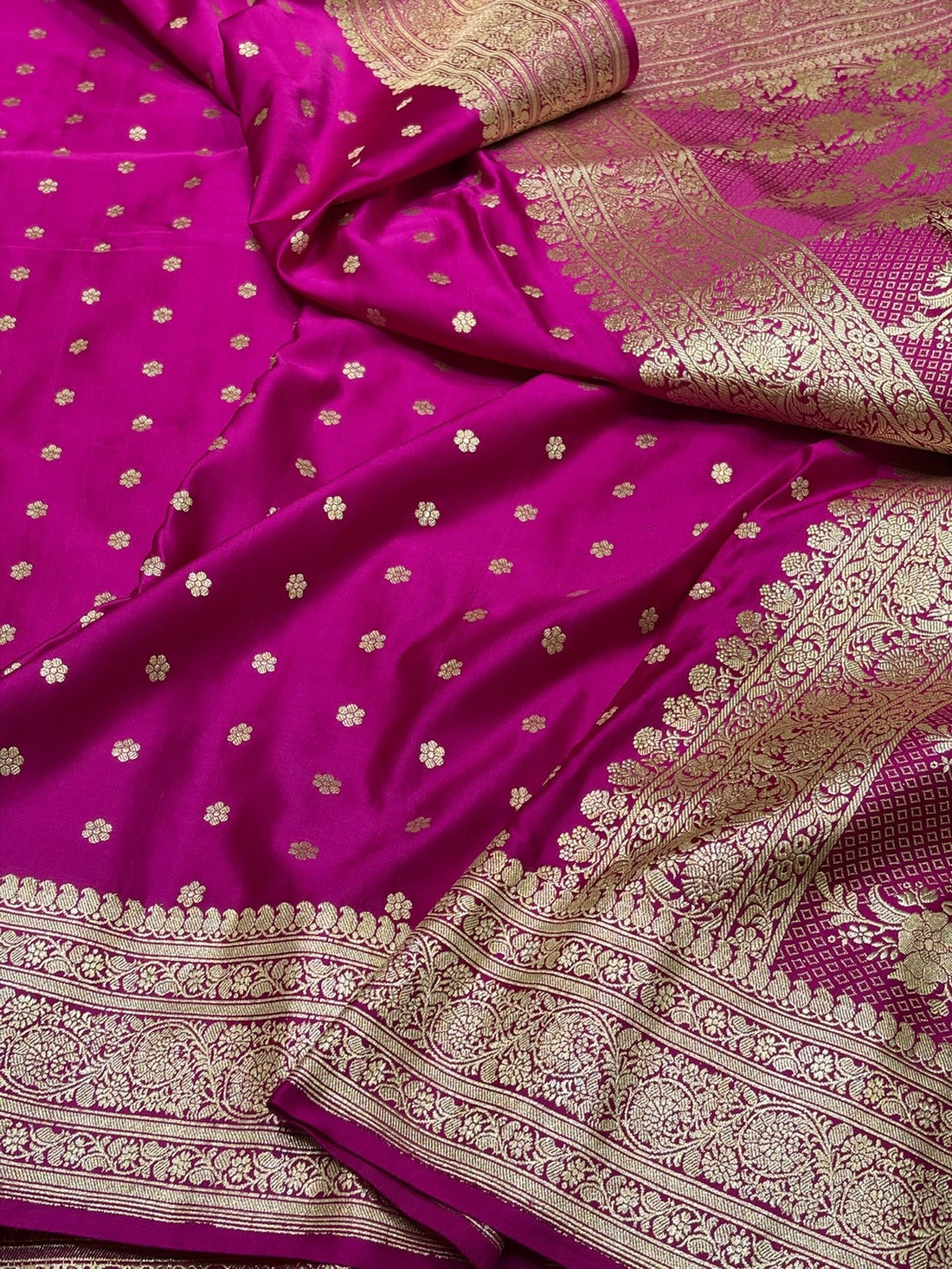 Rani Pink Handwoven Vintage Pure Banarasi Satin Silk Saree