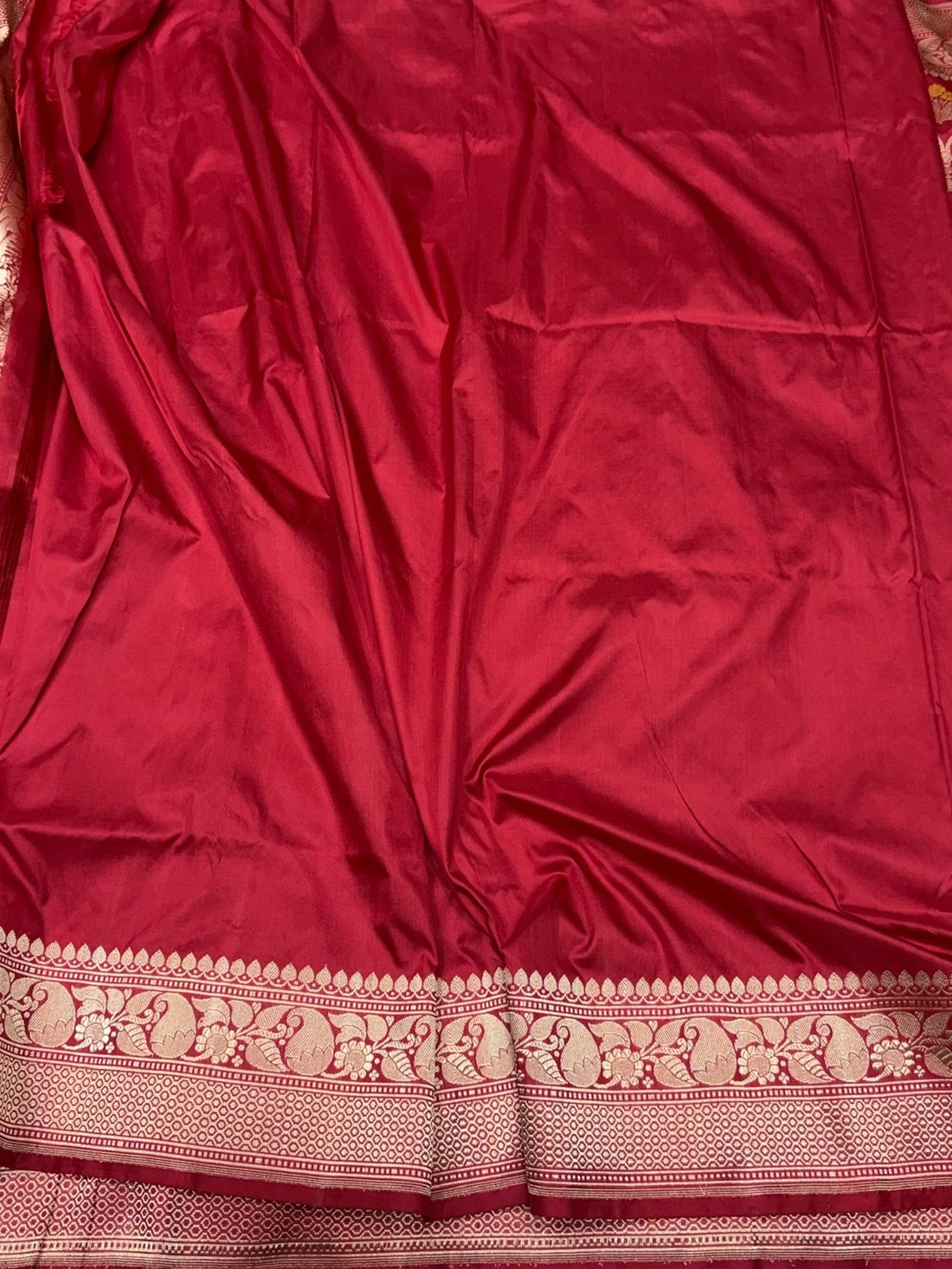 Red Handwoven Pure Banarasi Silk Saree in Kadwa Weave – 100% Katan Mulberry Silk