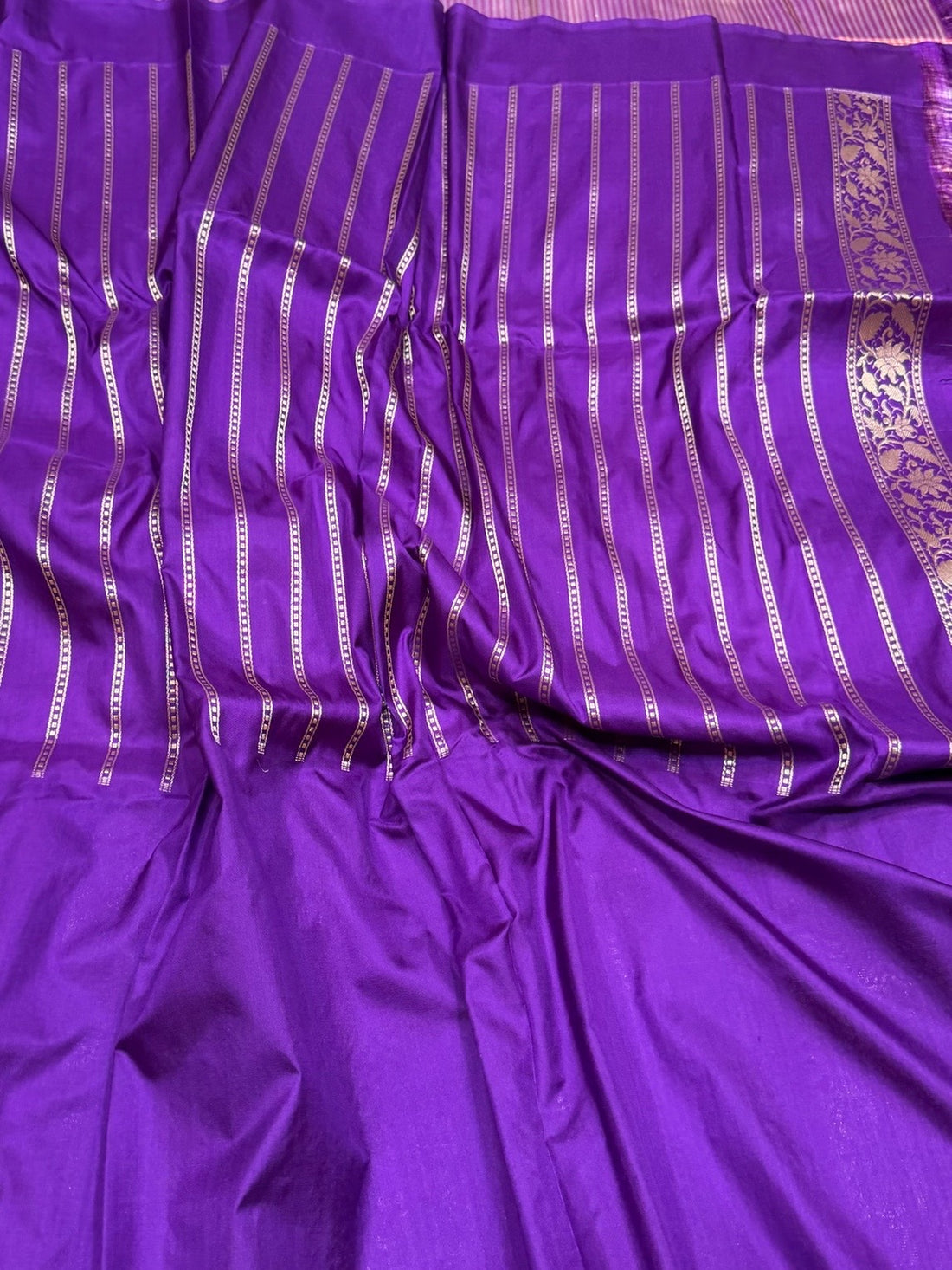 Purple Handwoven Pure Banarasi Ektara Silk Saree