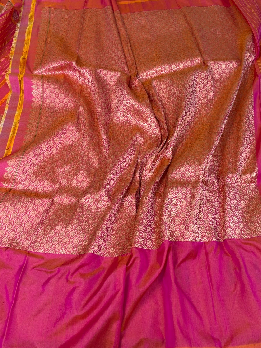 Orangish Pink Handwoven Pure Banarasi Ektara Silk Saree – Kadwa Iktara Weave, Pure Mulberry Silk