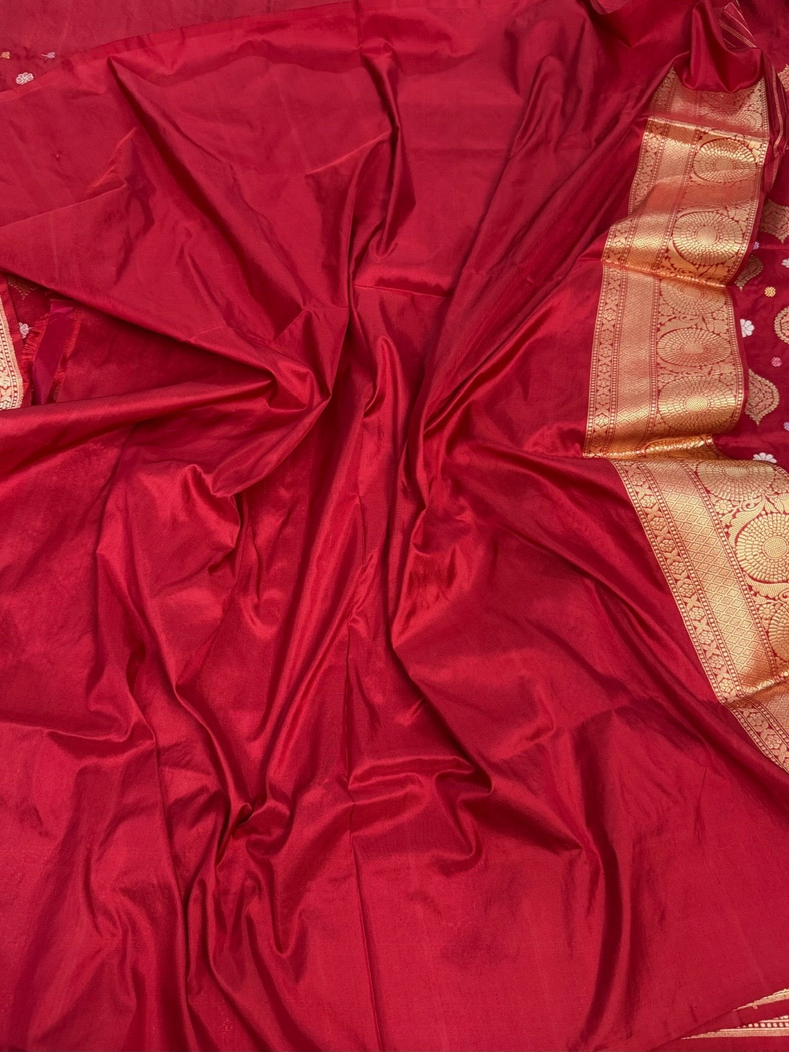 Red Handwoven Pure Silk Banarasi Saree