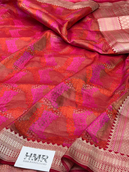 Red Handwoven Pure Banarasi Satin Tanchoi Silk Saree – Kadwa Weave | Authentic Banaras Handloom