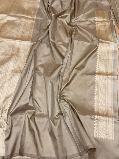 Beige Handwoven Pure Banarasi Silk Saree