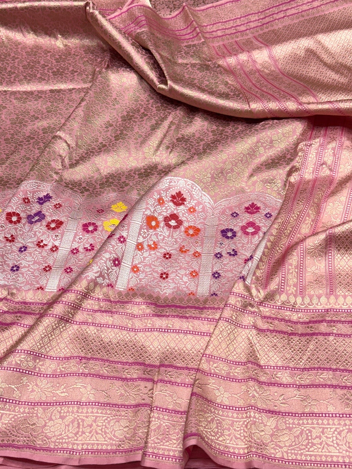 Gajiri Pink Handwoven Pure Banarasi Silk Saree