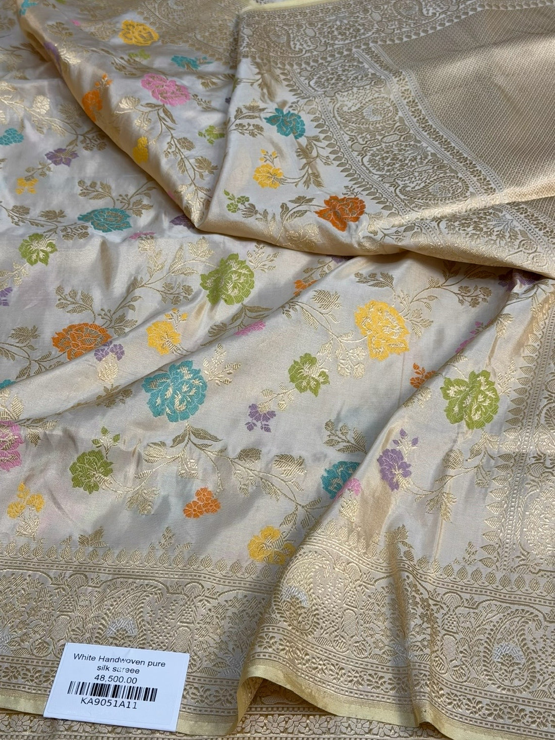 Ivory Handwoven Pure Banarasi Tissue Silk Saree