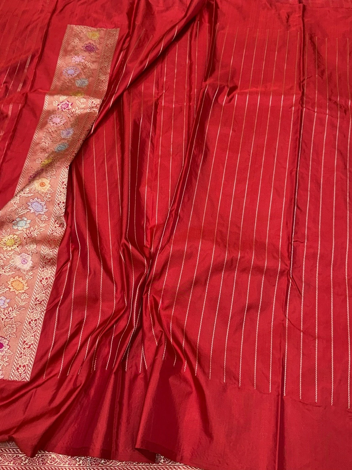 Red Handwoven Pure Banarasi Silk Saree