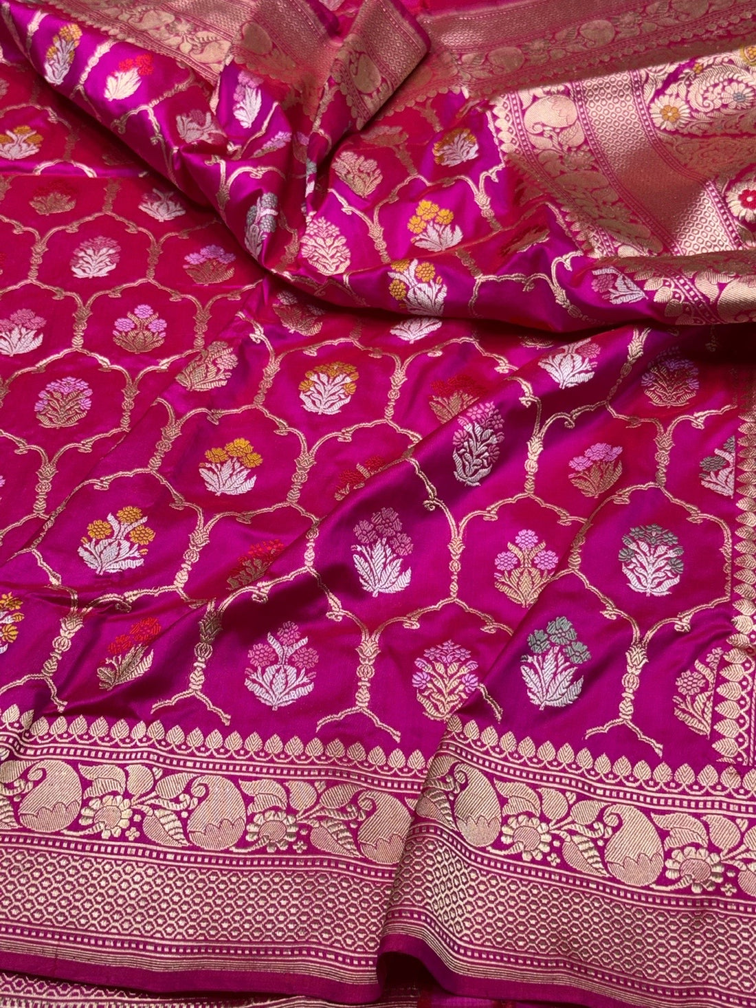 Rani Pink Handwoven Pure Banarasi Silk Saree
