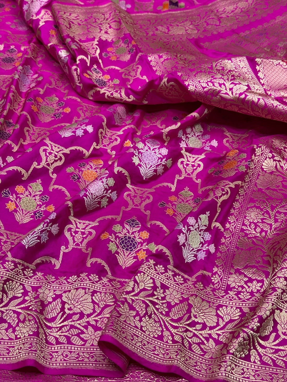 Rani Pink Handwoven Pure Banarasi Silk Saree