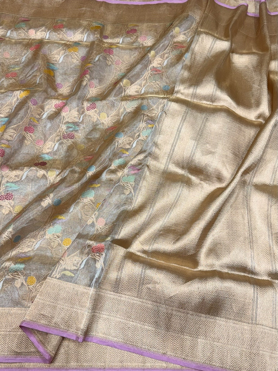 Champagne Gold Handwoven Pure Banarasi Ektara Tissue Saree