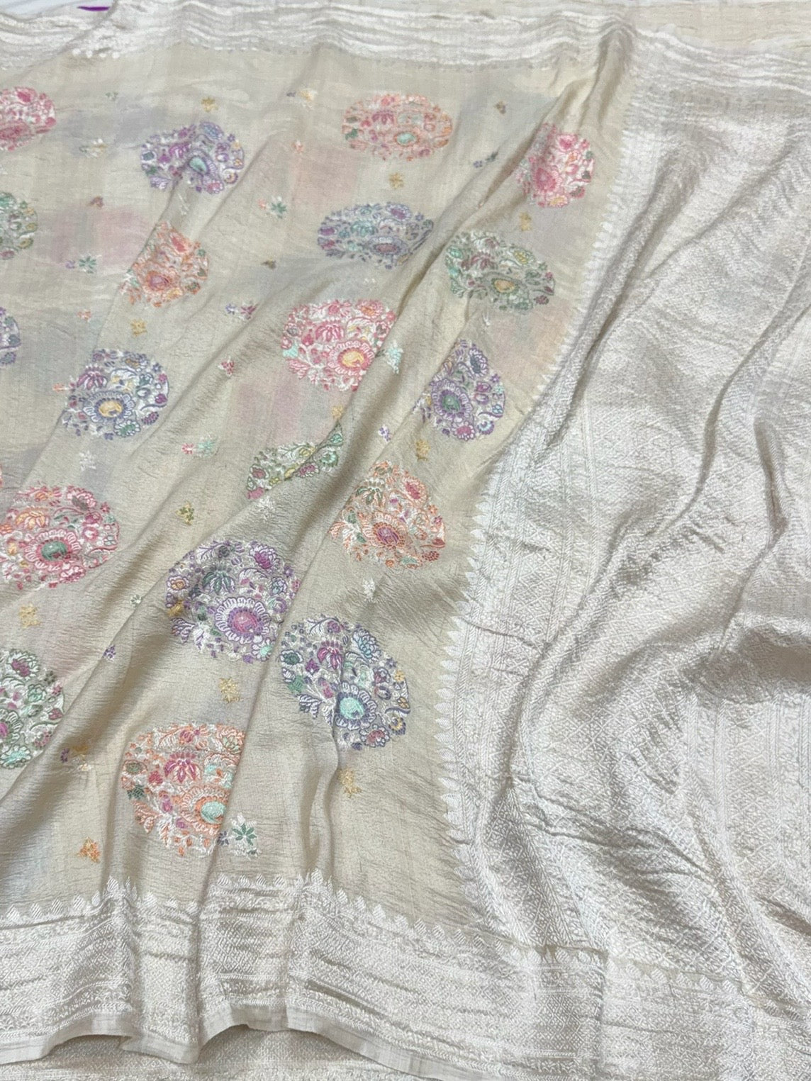 Ivory Handwoven Pure Tussar Georgette Saree