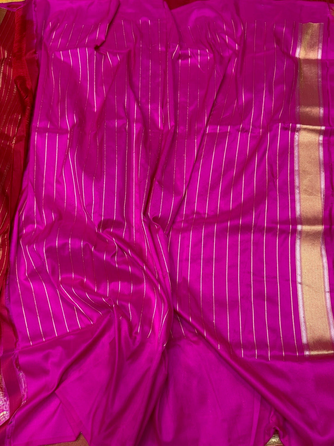 Red Handwoven Pure Banarasi Ektara Silk Saree