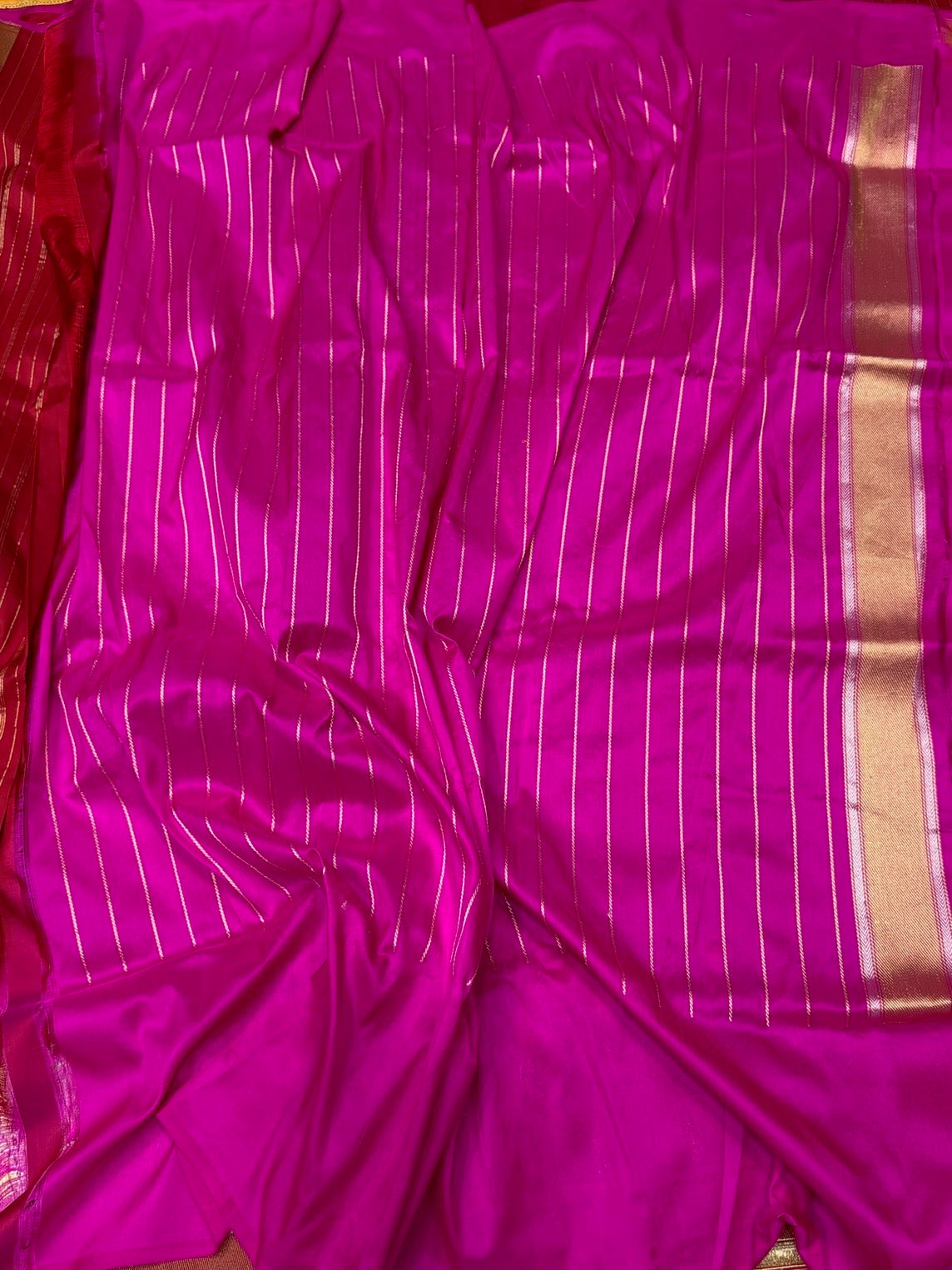 Red Handwoven Pure Banarasi Ektara Silk Saree