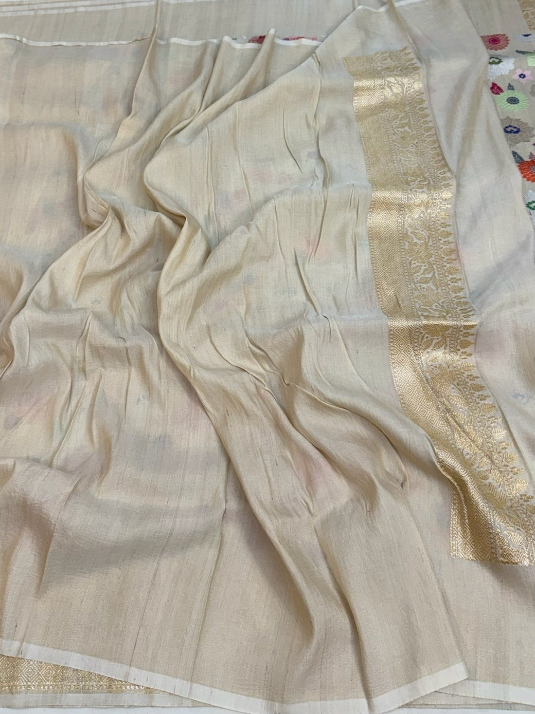 Natural Handwoven Pure Tussar Georgette Saree