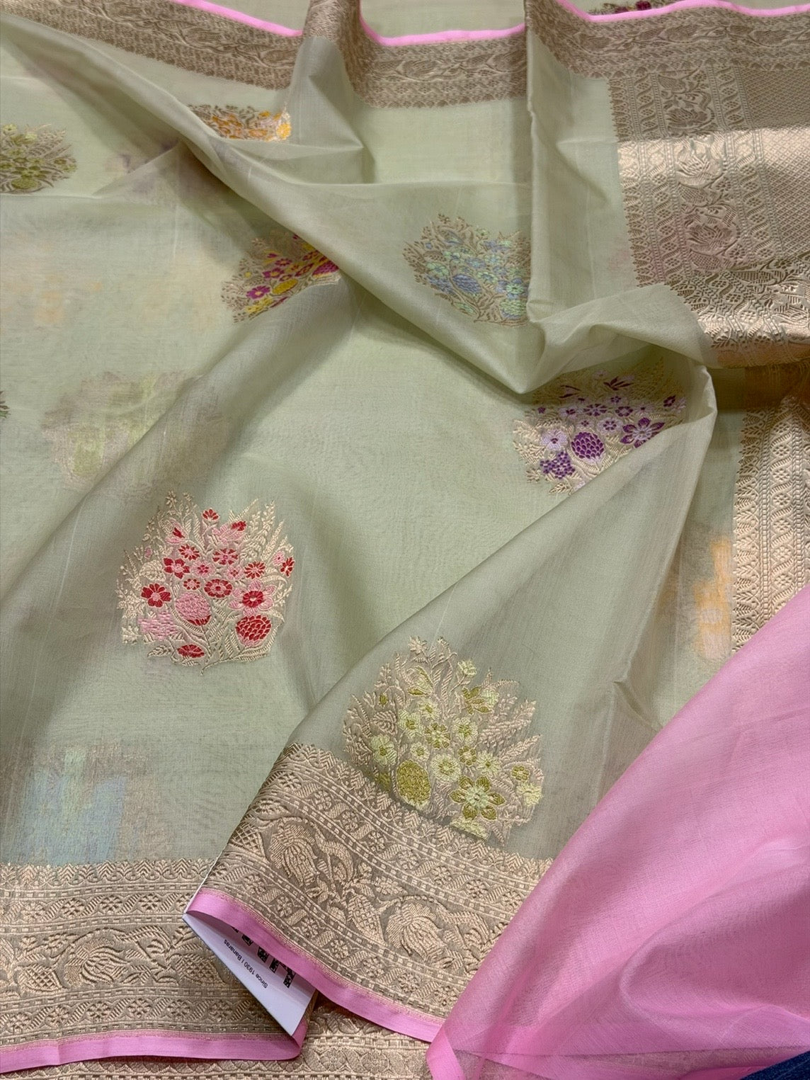 Pista Handwoven Banarasi Pure Organza Silk Saree