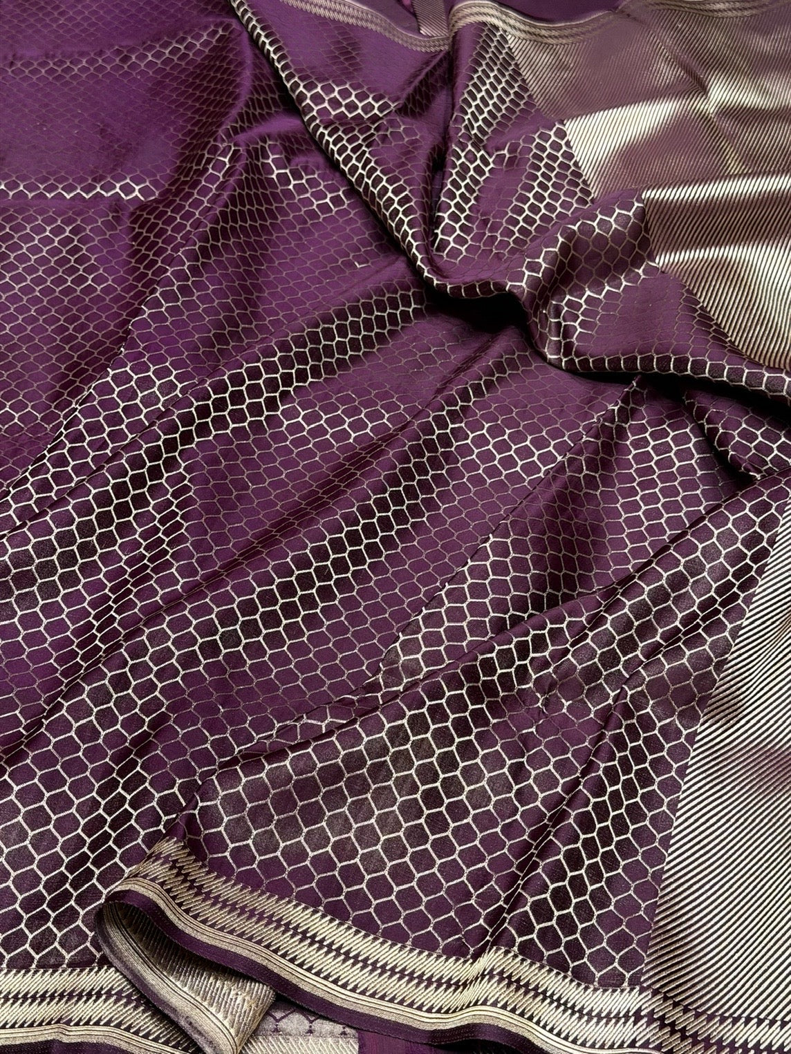 Wine Handwoven Pure Banarasi Satin Tanchoi Silk Saree