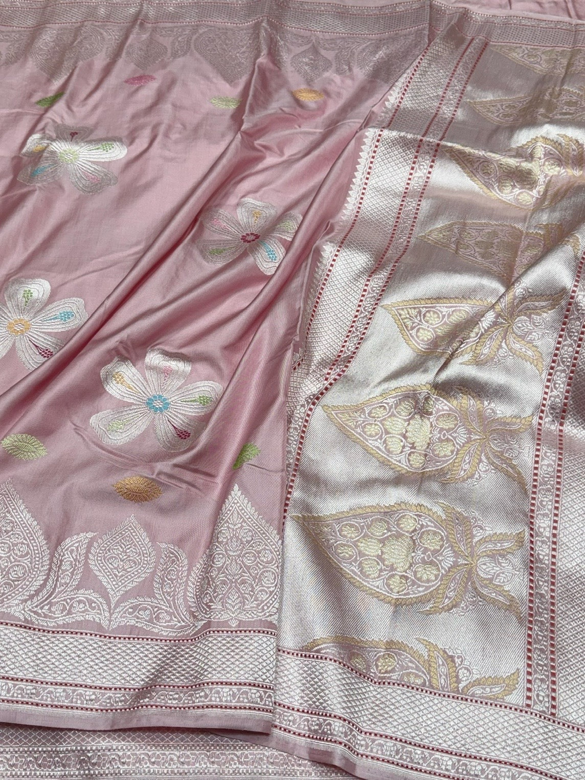 Blush Pink Handwoven Pure Banarasi Ektara Silk Saree in Kadwa Weave – 100% Pure Mulberry Silk