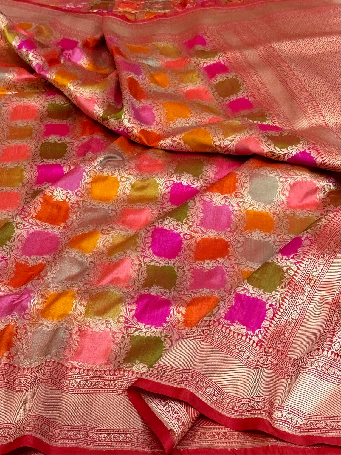 Red Rangkaat Banarasi Pure Katan Silk Saree