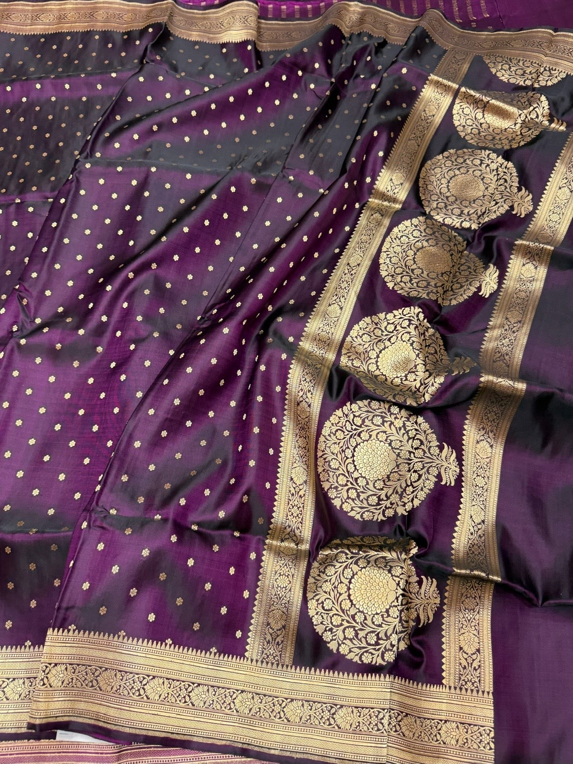Banarasi Vintage Pure Satin Silk Saree