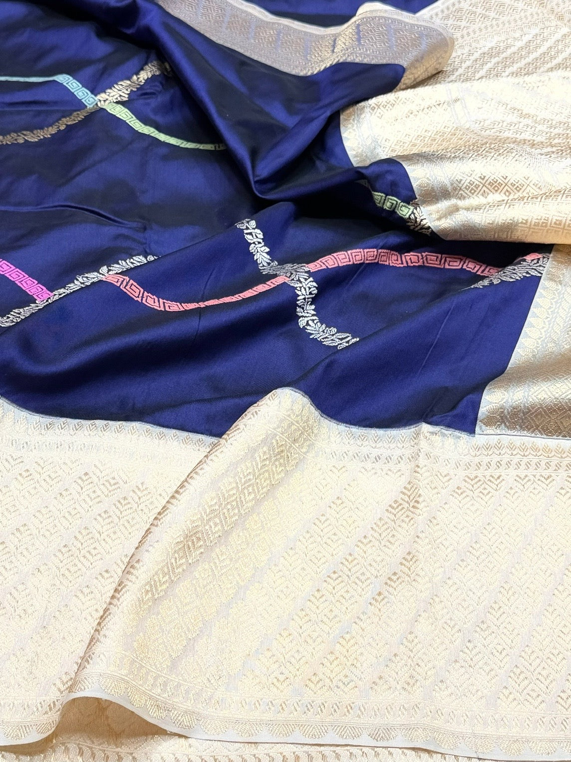 Navy Blue Handwoven Pure Banarasi Ektara Silk Saree