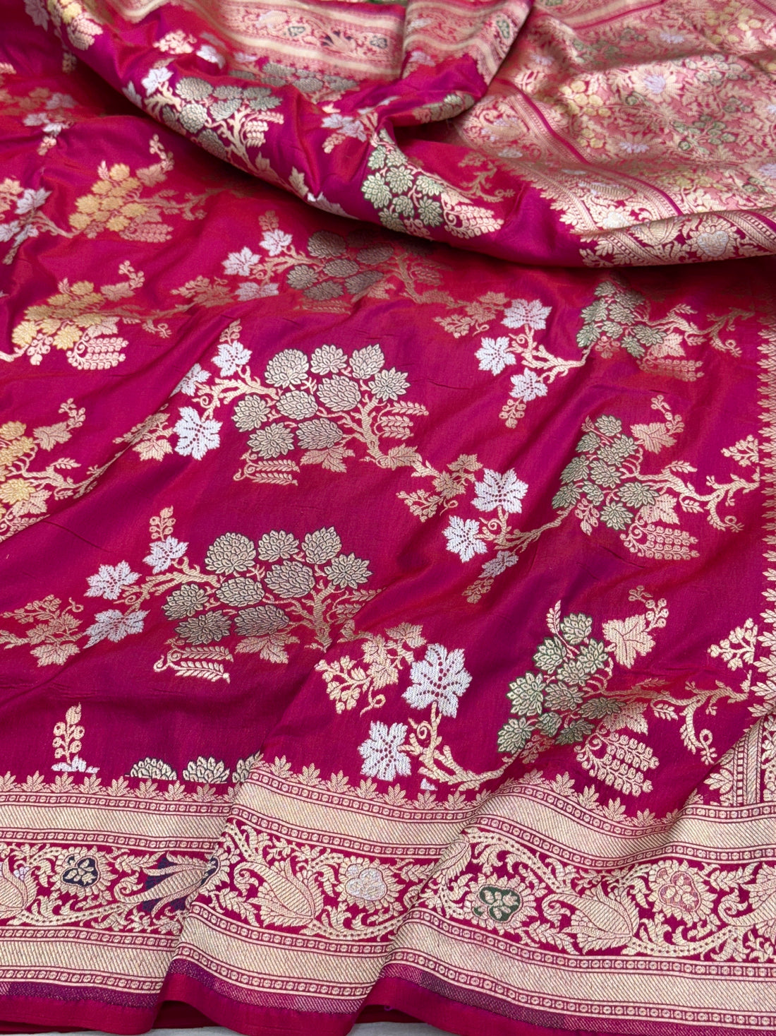 Banarasi Tilfi Minakari Pure Katan Silk Saree | Pure Silk | Minakari Work | Cutwork Technique | Banarasi Katan Silk Saree