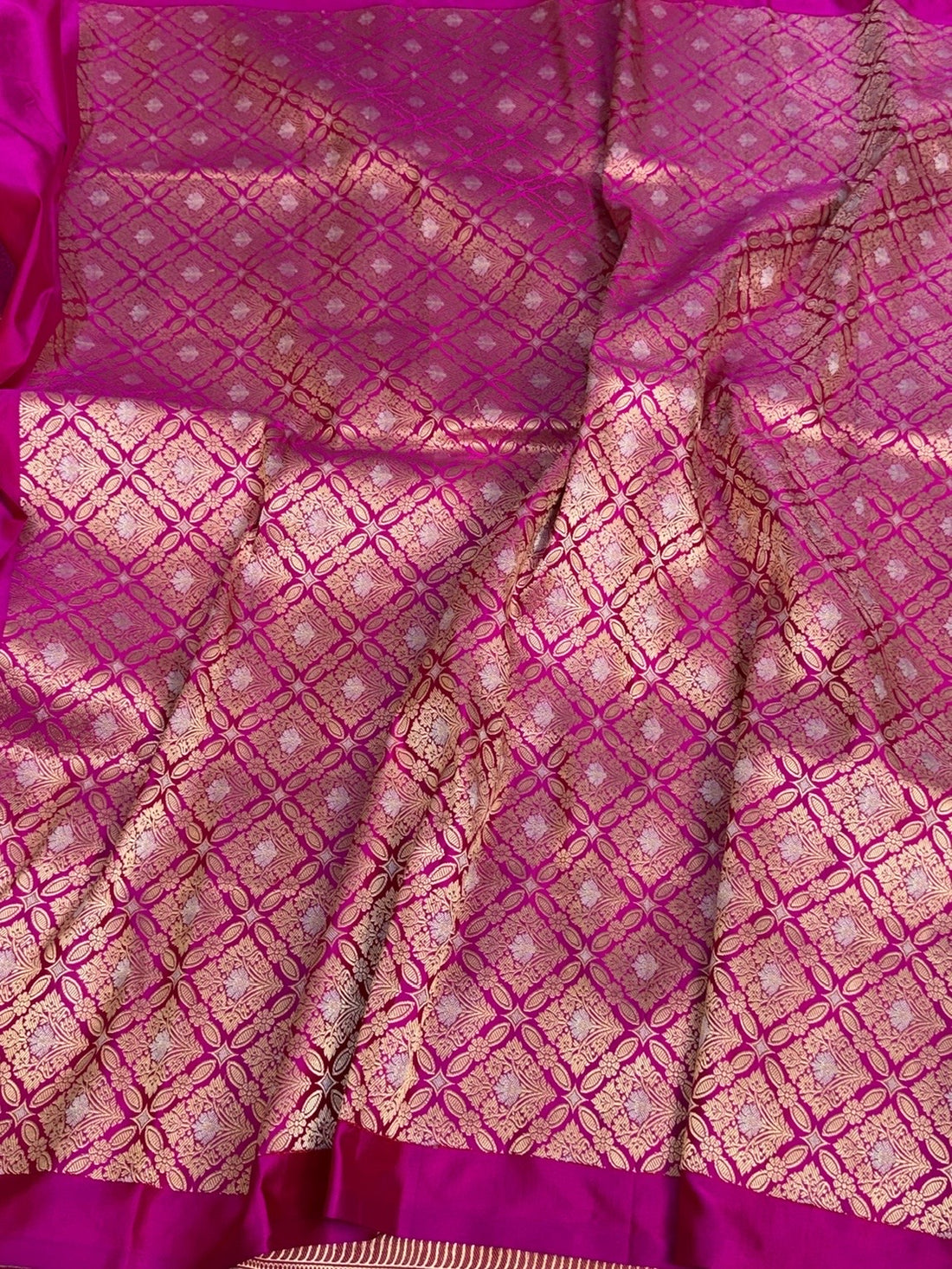 Rani Pink Handwoven Pure Banarasi Satin Silk Saree
