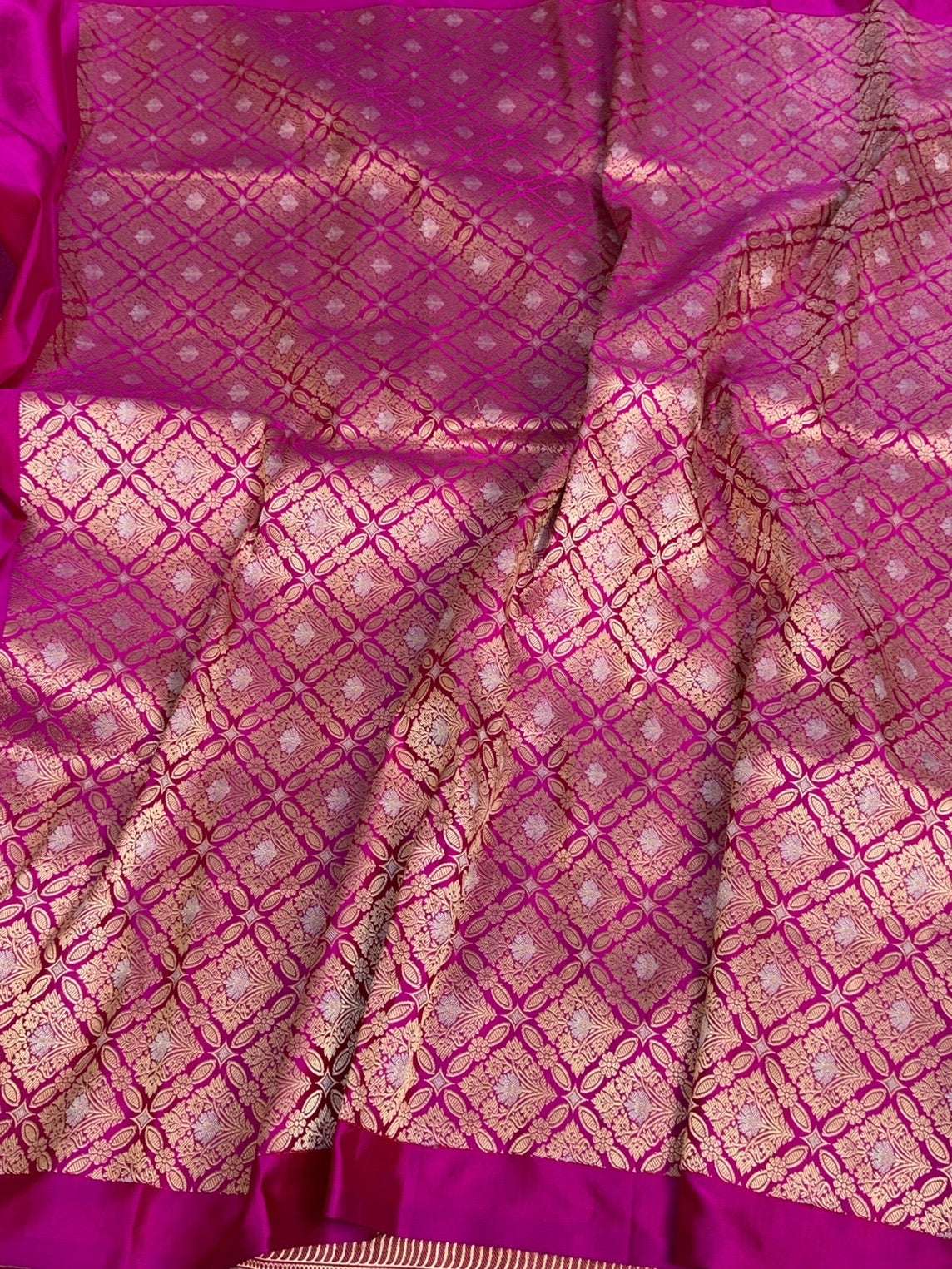 Rani Pink Handwoven Pure Banarasi Satin Silk Saree