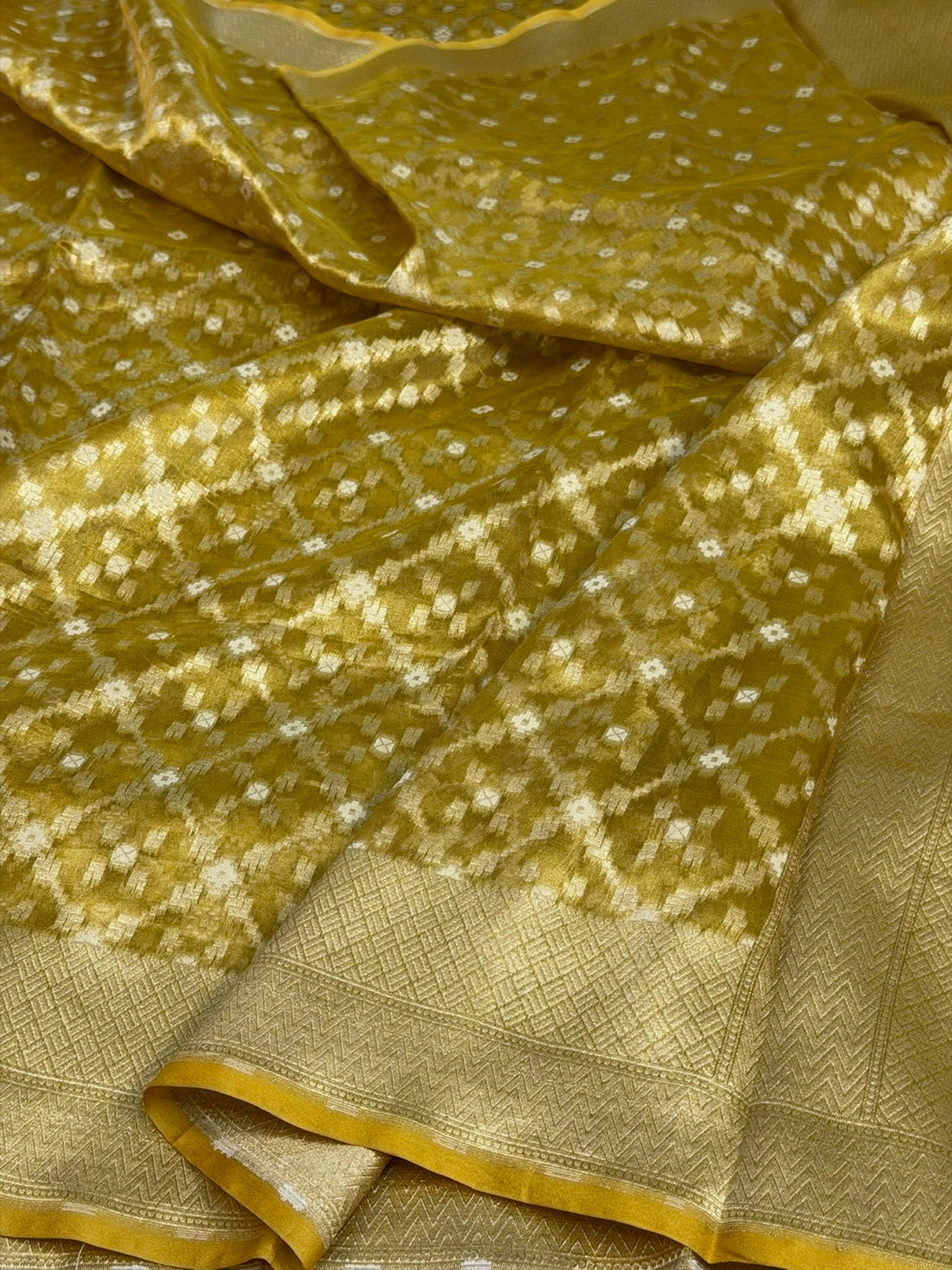 Gold Banarasi Pure Kora Tissue Silk Saree