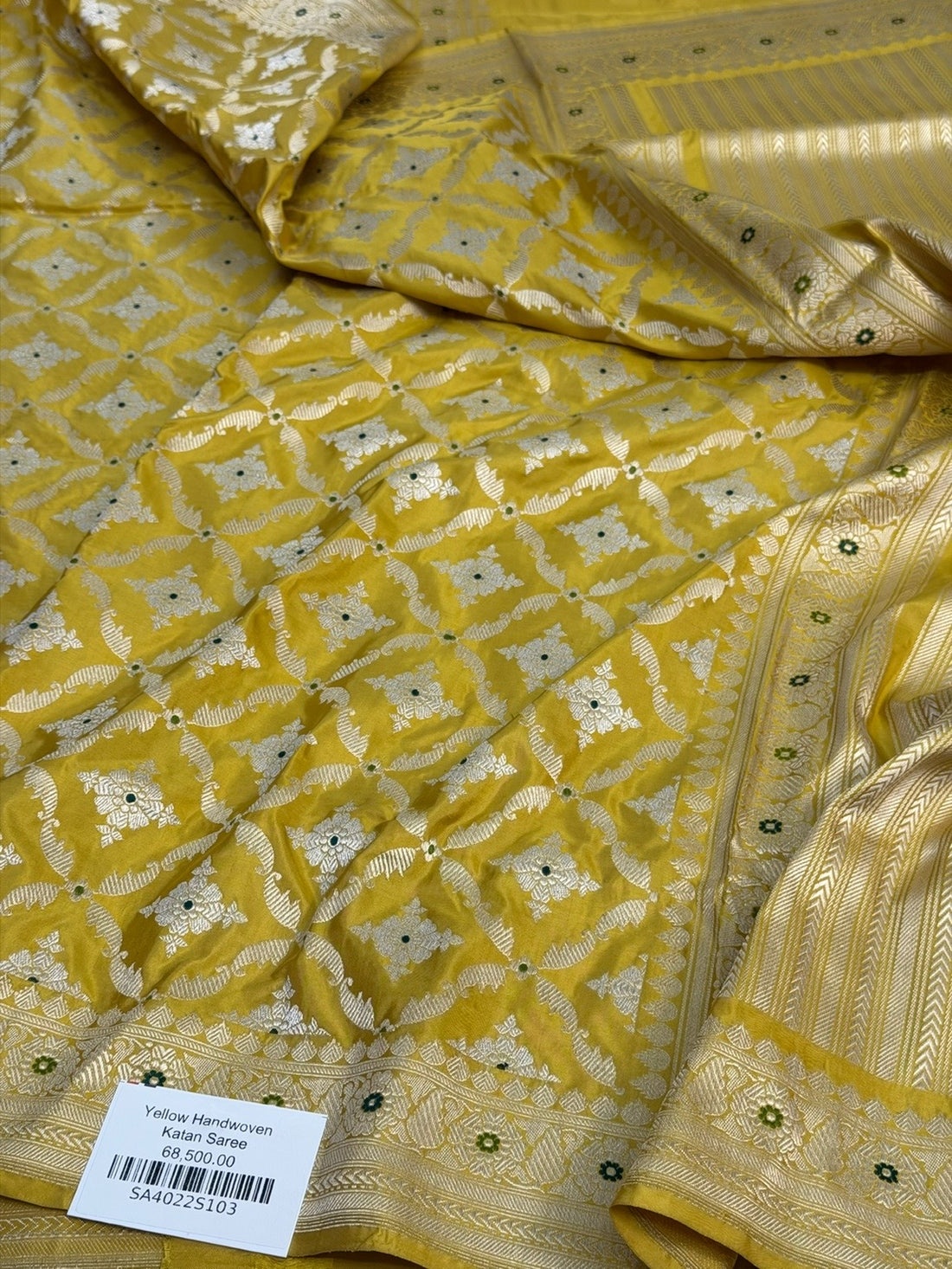 Yellow Handwoven Pure Banarasi Silk Saree