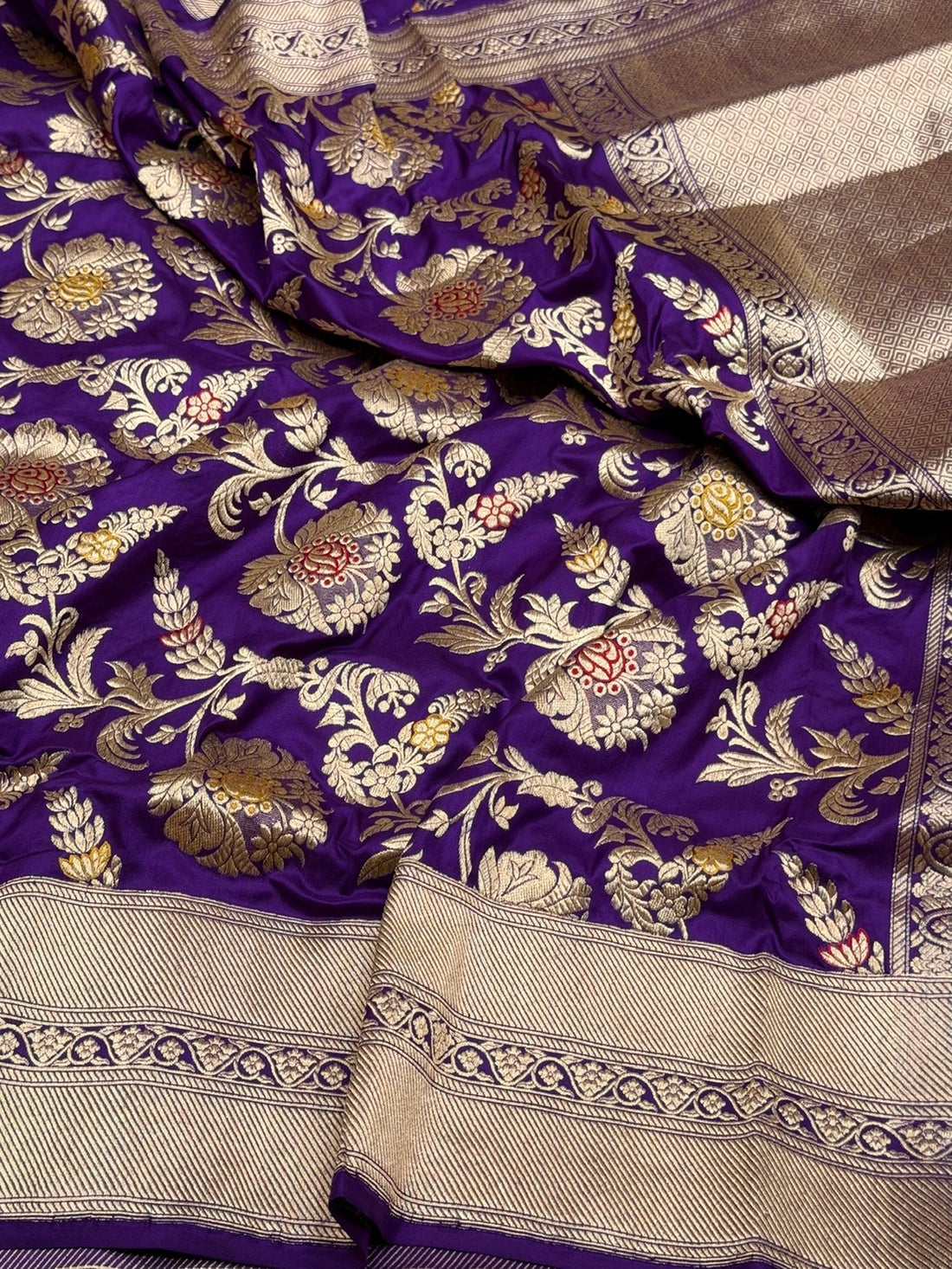 Purple Handwoven Pure Banarasi Silk Saree in Kadwa Jaal – Authentic Katan Mulberry Silk